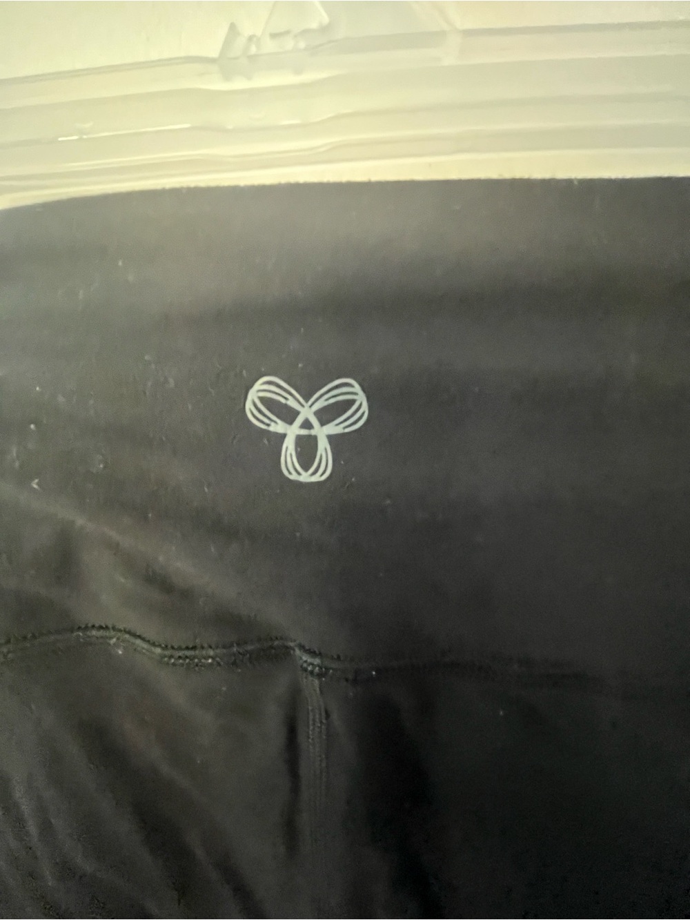 TNA by Aritzia Black Biker Shorts - Picture 4 of 5